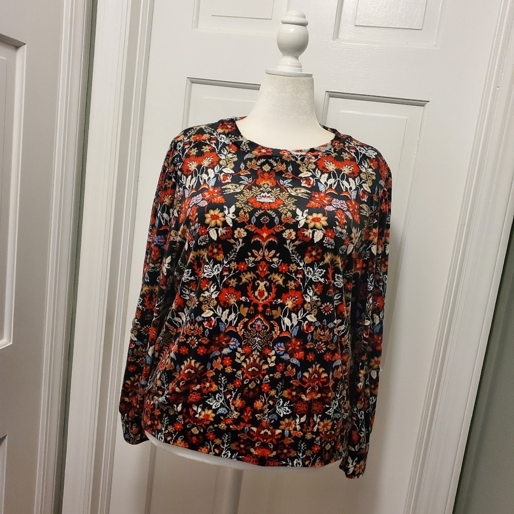 LOFT Forest Velour Sweatshirt Top Size XL Floral Blouson Sleeves Black Red